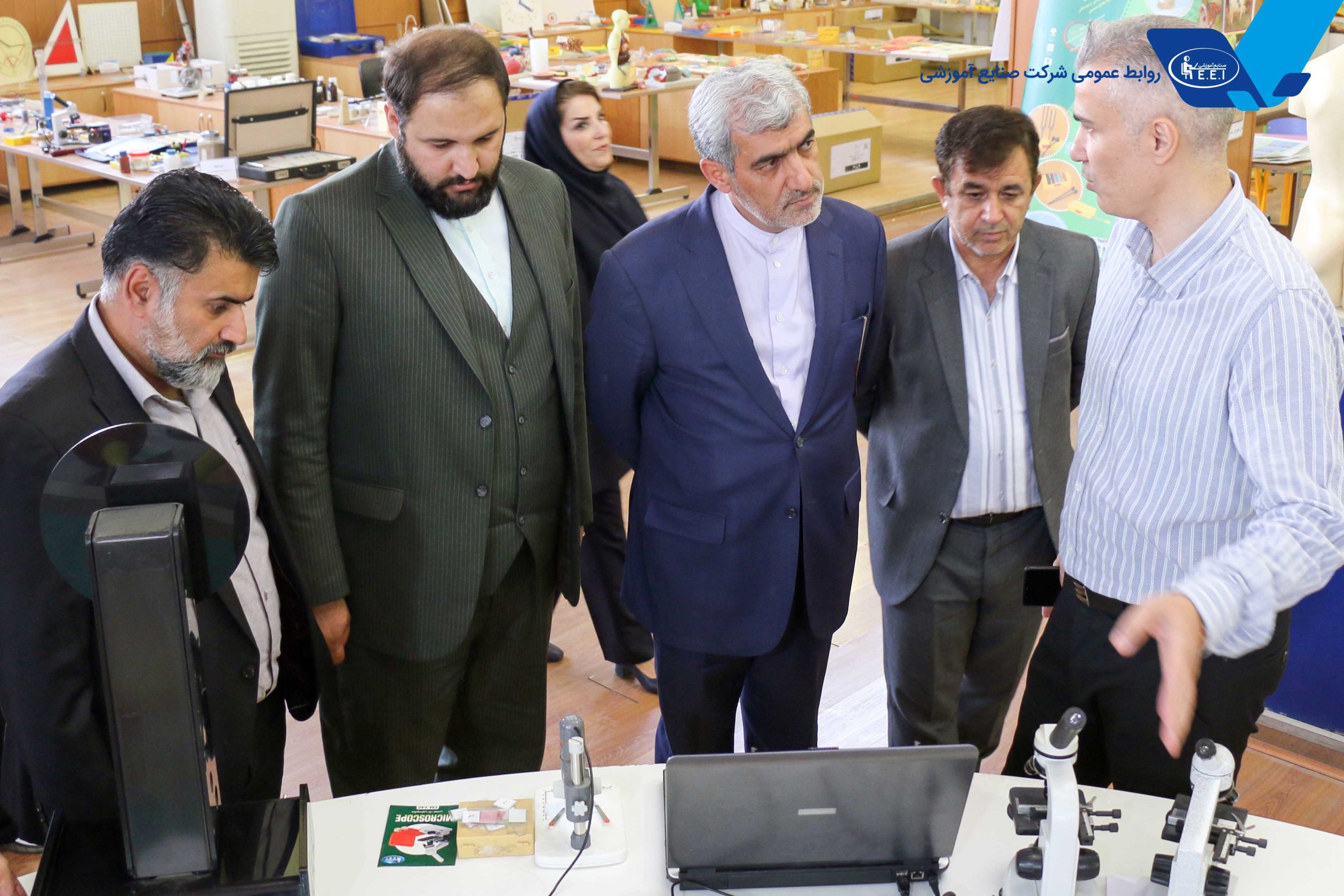بازدید رئیس سازمان آموزش و پرورش استثنایی کشور از شرکت صنایع آموزشی
