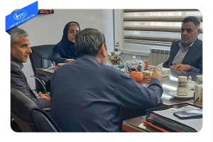 جلسه مدیر عامل شرکت صنایع آموزشی با آقای ازهری