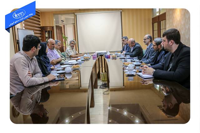 گامی نو در تعاملات آموزشی؛ نشست مشترک و بازدید سازمان پژوهش از توانمندی‌های شرکت صنایع آموزشی